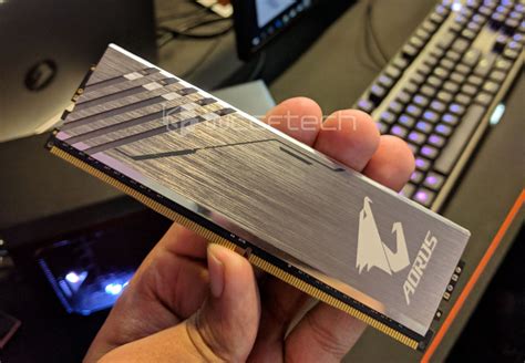 GIGABYTE's New AORUS RGB Memory Sticks Solve A Major Design Problem ...