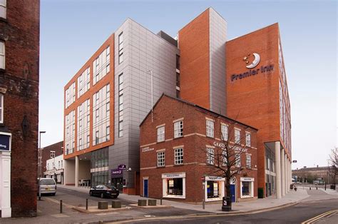 PREMIER INN PRESTON CENTRAL HOTEL - Updated 2022 Reviews