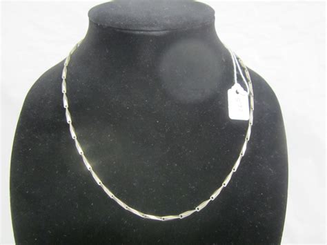 Ladies Sterling Silver Chain - Schmalz Auctions