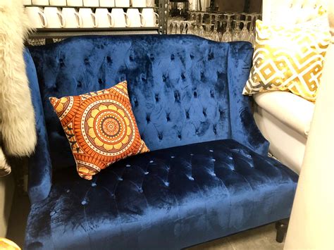 Blue Velvet Settee | aperfectbloom