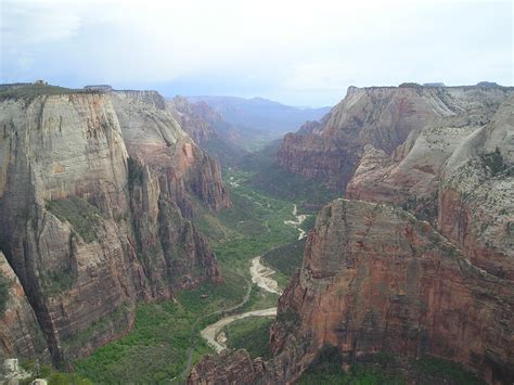 The Geology of Zion National Park – UtahGeology