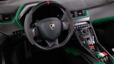 Lamborghini Veneno Interior