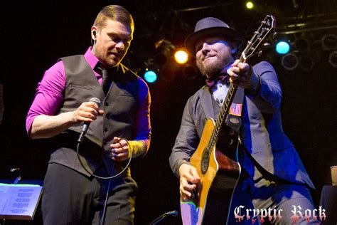 Shinedown's Smith & Myers Bring Special Acoustic Show To Long Island ...