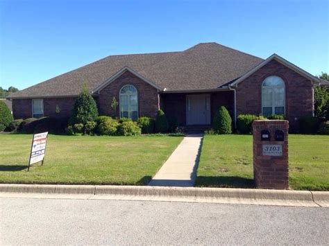 3103 Buckingham Dr, Paragould, AR 72450 - realtor.com®