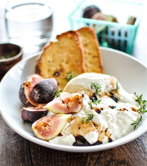 Burrata with Fresh Figs and Crispy BreadCooking and Beer