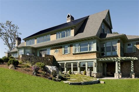 New Hampshire Hilltop Home | Cottage exteriors, Cottage exterior, House ...