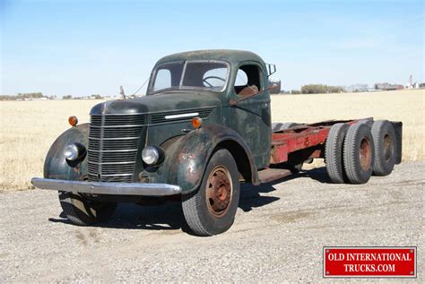 1940 D-246-F Full Tandem • Old International Truck Parts