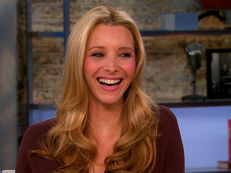 Lisa Kudrow's "Web Therapy" returning with big guest stars - CBS News