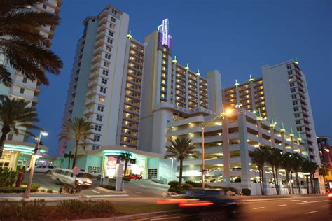 Daytona Beach Ocean Walk Resort. Information, listings, prices