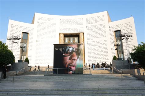 Jay-Z Exhibit Sets Attendance Record At Brooklyn Public Library