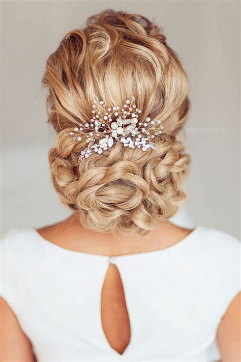 17 Princess Hairstyles That Will Make You Look and Feel Special