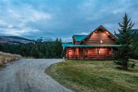 Exceptional Recreational Ranch in the Heart of the Great Yellowstone Ecosystem | Land.com