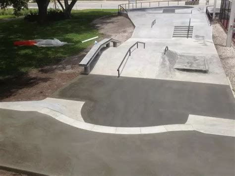 Largo Skate Park Largo Florida Skateparks USA - Directory and Listings - Concrete Disciples ...