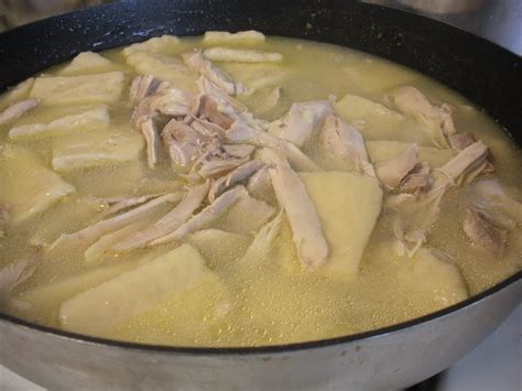 The American Homemaker: Pioneer Chicken & Dumplings