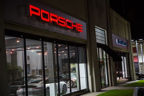 Rusnak/Pasadena Porsche - Pasadena, CA | Cars.com