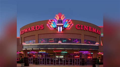 EDWARDS Cinema Houston Texas | Life In Abroad With Sarah | - YouTube