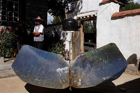 Tibetan Solar Water Heater | Very ingenious solar water heat… | Flickr