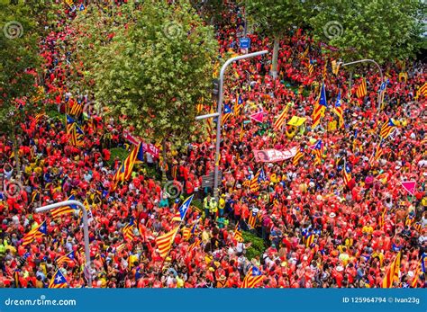 Catalan Independence Movement on National Day Editorial Stock Image - Image of people, freedom ...