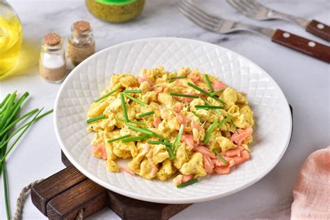 Smoked Salmon Scrambled Eggs | Golden Truffle