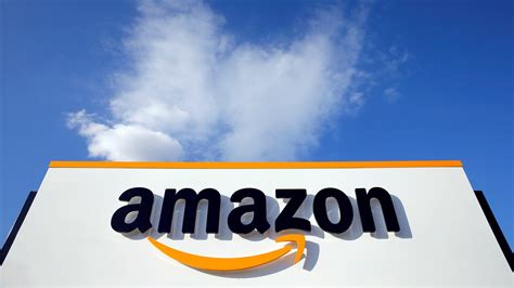 Amazon Pay starts offering peer to peer transactions using UPI via its Android app – Firstpost