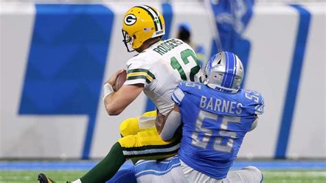 Lions' Derrick Barnes Shows Sign of Turning Corner in Win