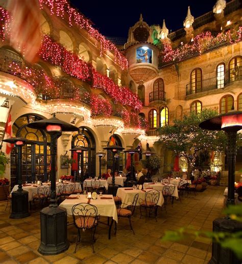 Riverside Mission Inn Christmas Lights | Christmas Dinner Ideas 2021