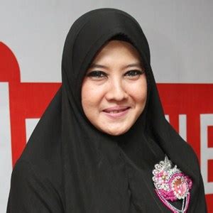 Biodata Peggy Melati Sukma termasuk Profil Pribadi & Data Keluarga ...