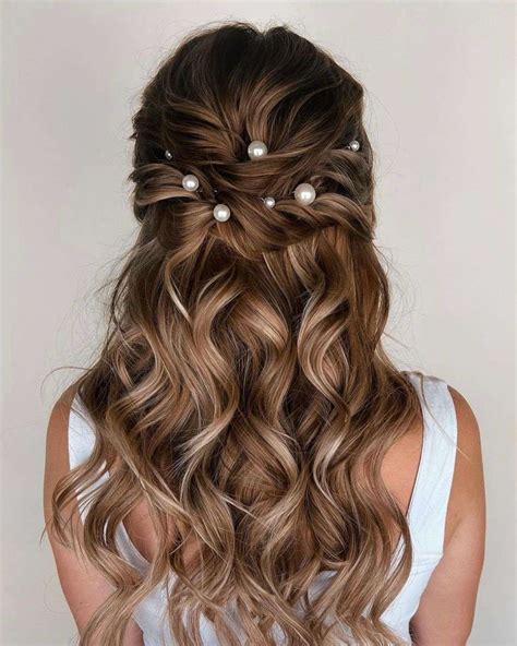 Prom Hairstyles 2023 Half Up Half Down