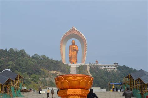 World's tallest Buddha statue in Donglin Temple(1/5) - Headlines, features, photo and videos ...