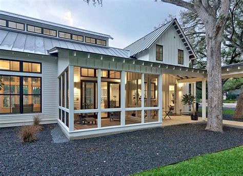 Creative Screened Porch Design ideas | Modern farmhouse exterior, Porch ...