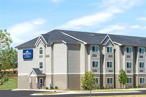 MICROTEL INN & SUITES BY WYNDHAM DICKINSON - Hotel Reviews, Photos, Rate Comparison - Tripadvisor