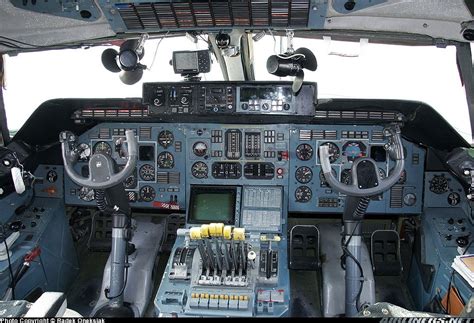 antonov an-225 mriya interior - Google Search Helicopter Cockpit, Awesome Possum, Aviation ...