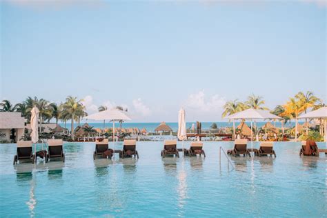 dreams resort cancun - Sea of Blush