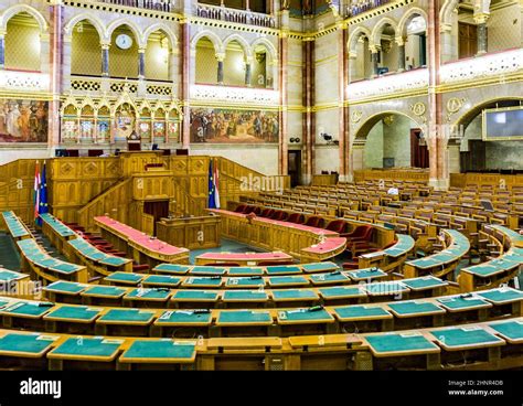 inside hungarian parliament in Budapest Stock Photo - Alamy