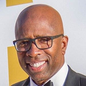 Kenny Smith - Age, Family, Bio | Famous Birthdays