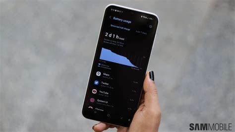 Samsung phones could get detailed battery health stats with Android 14 ...