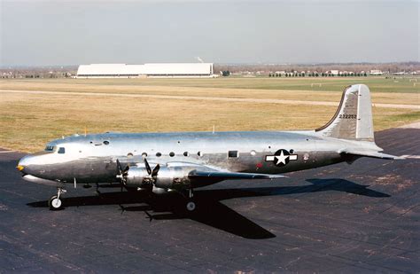 DC-4 | aircraft | Britannica