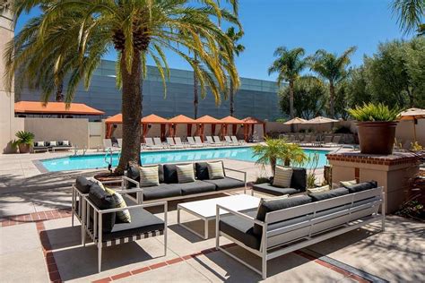 Hyatt Regency Santa Clara Pool Pictures & Reviews - Tripadvisor