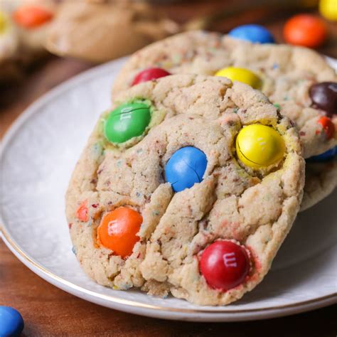 Peanut Butter M&M Cookies {Soft + Chewy!} | Lil' Luna