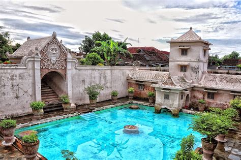 Wisata Murah Ke Kota Yogyakarta: Taman Sari, Landmark Peninggalan ...