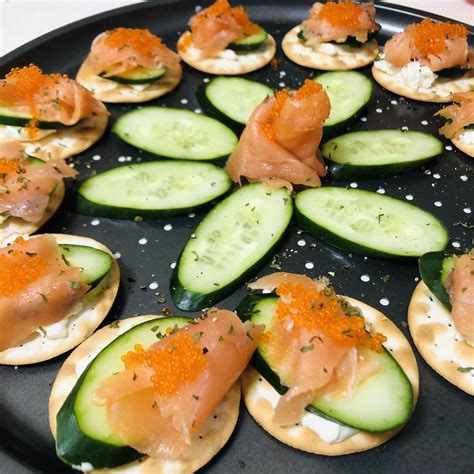 Easy smoked salmon canapes | Smoked salmon canapes, Salmon canapes, Japanese cucumber