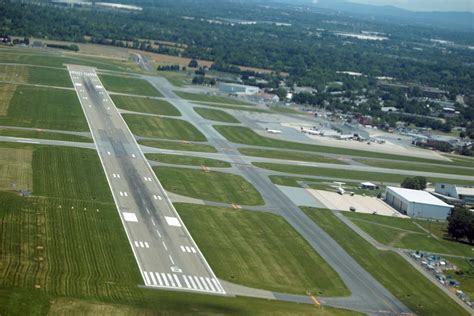 Lehigh Valley International Airport gets $20 million grant for runway work - lehighvalleylive.com