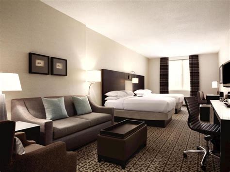 DoubleTree by Hilton Hotel Boston-Downtown in Boston (MA) - Room Deals, Photos & Reviews