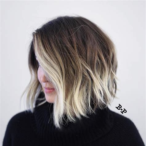 Angled Wavy Brown Bob With Blonde Balayage Blonde Ombre Short Hair, Cabelo Ombre Hair, Short ...