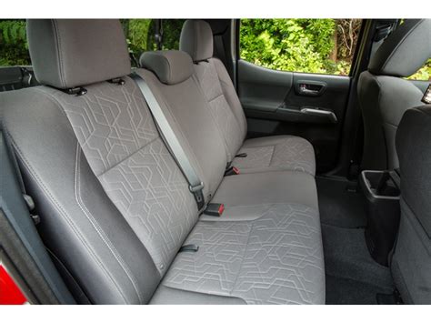 2016 Toyota Tacoma: 146 Interior Photos | U.S. News