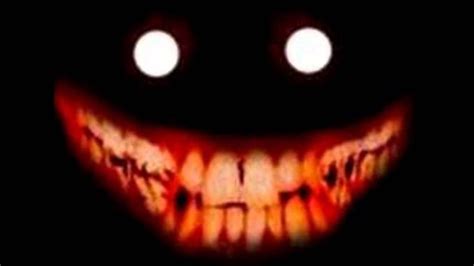 Smileeeee | Creepypasta, Creepypasta wallpaper, Creepy photos