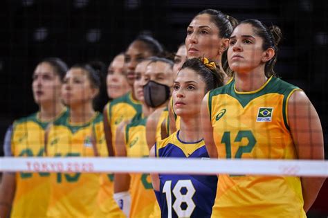 Tetra, Kiraly repete 1984 e põe Brasil 'no bolso' na final do vôlei ...