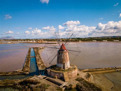 Salt Pans Near Marsala, Sicily, Italy Stock Image - Image of nubia, italia: 203822387