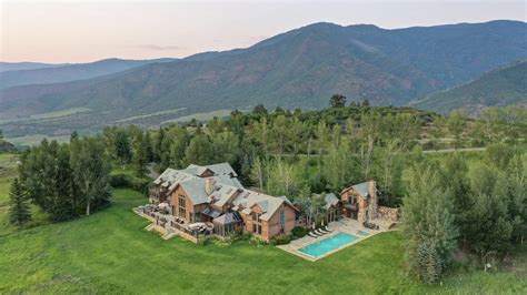 Hot homes: Ridiculous Colorado mountain town mansions starting at $4M - Axios Denver