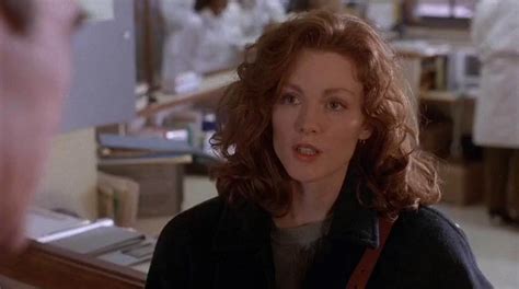 Julianne Moore in the fugitive | Julianne moore, Hair inspiration, Hair ...